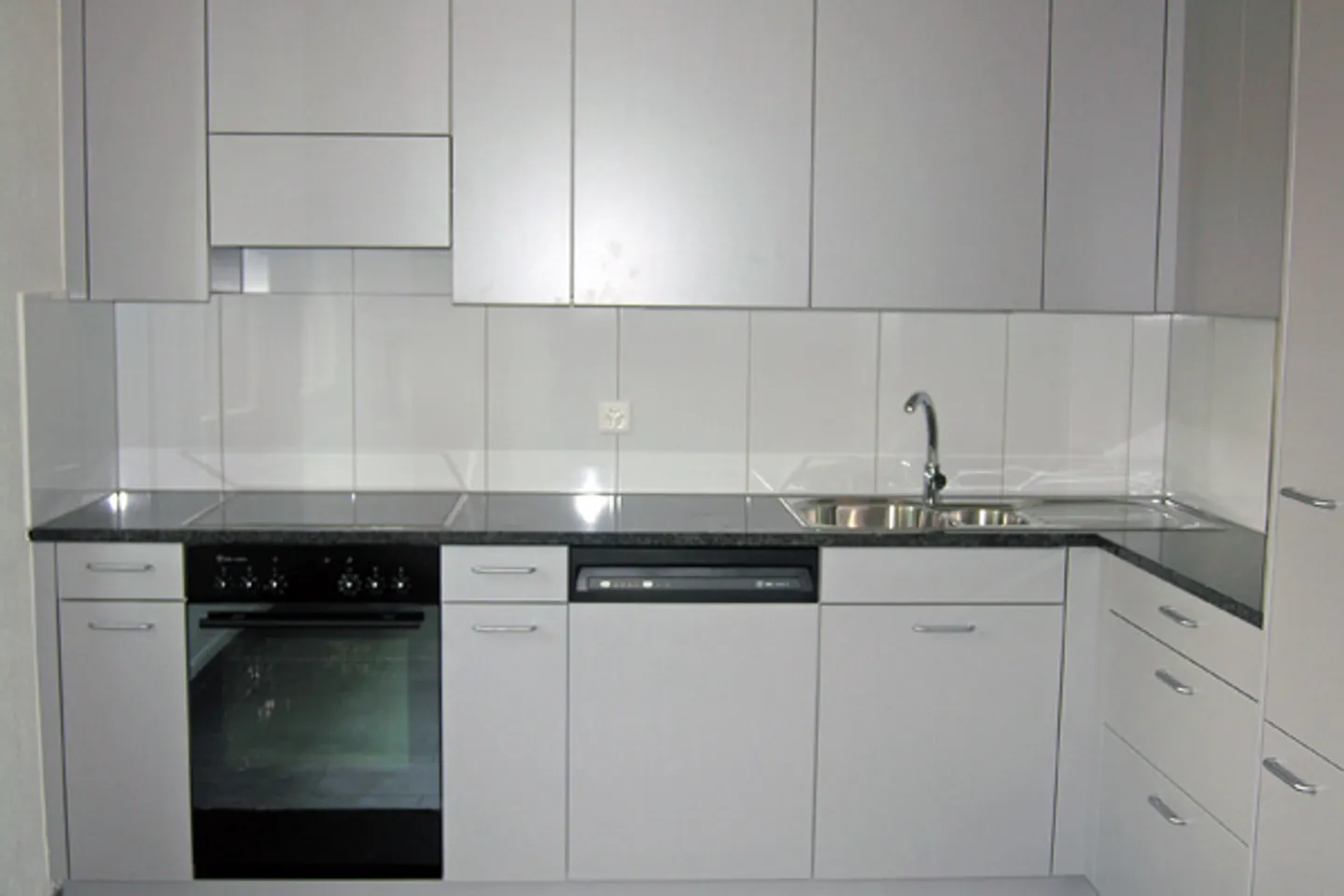 Proche du lac de Lützelsee dans un cadre de parc - Photo 4 sur 5