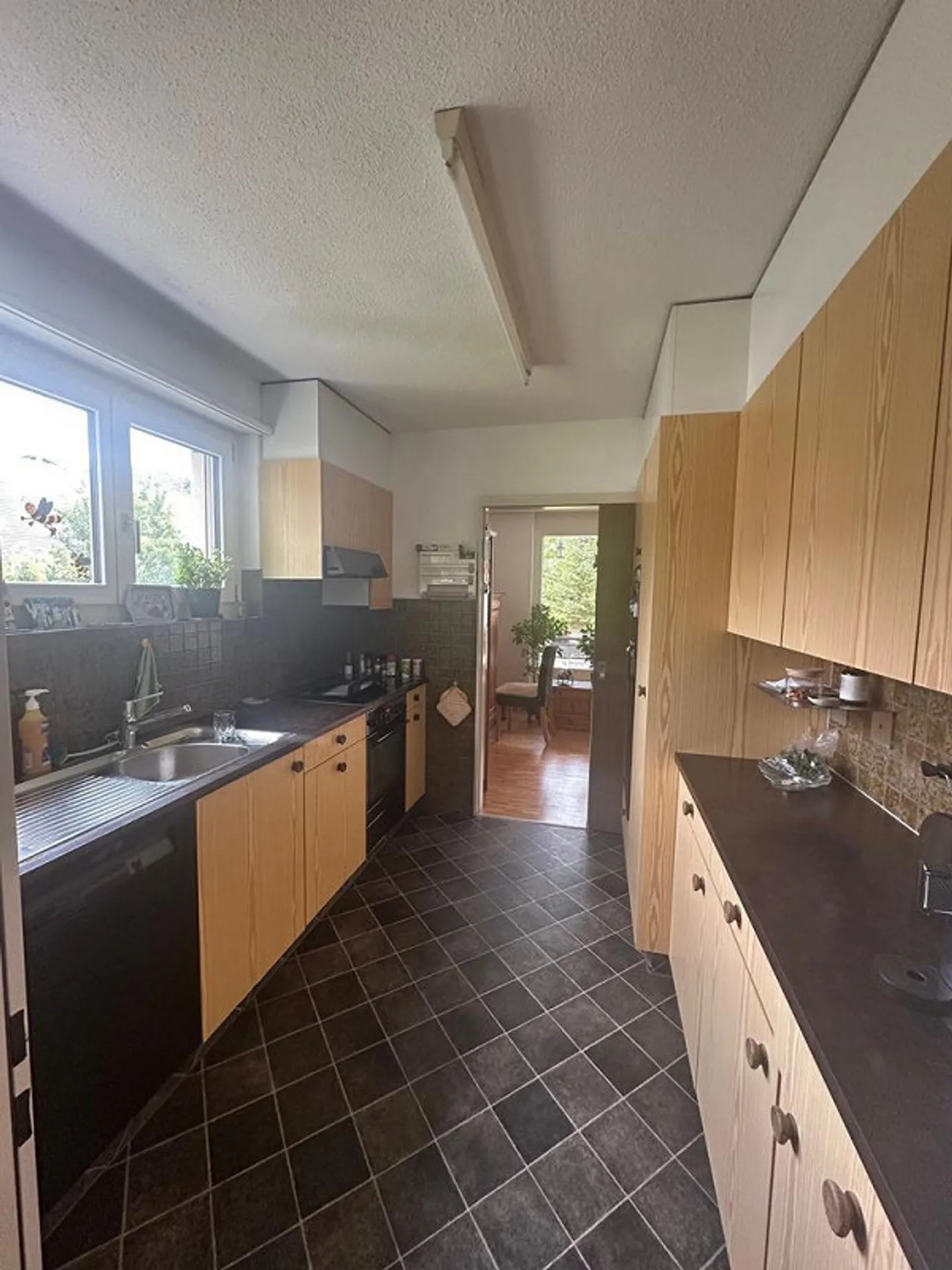 Cozy 4.5 Room Apartment for Rent - Photo 5 of 12