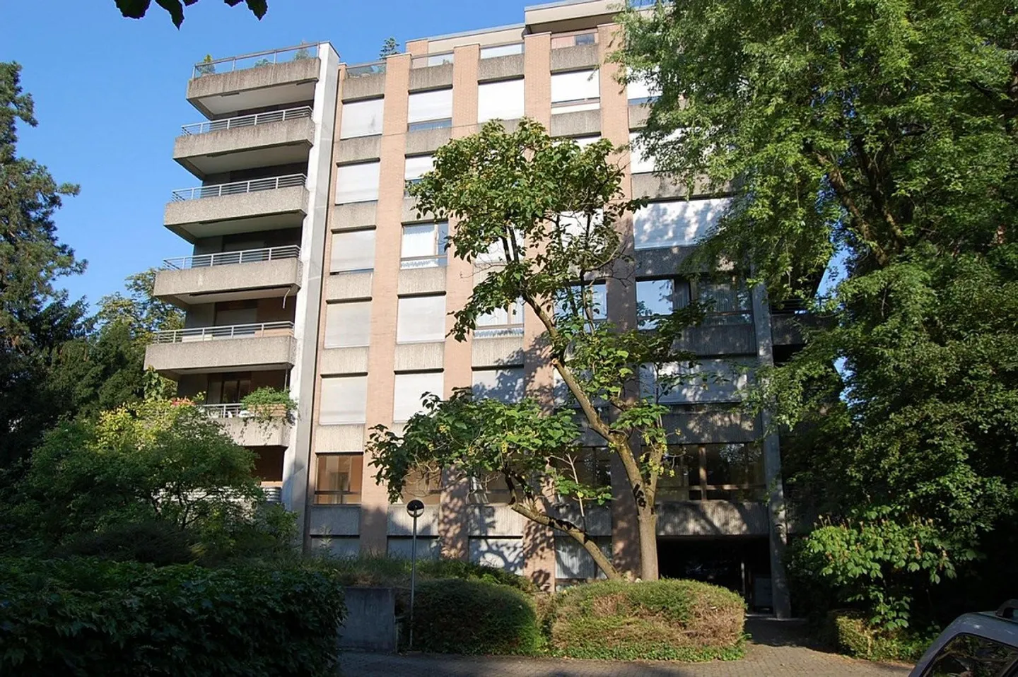 Exklusive 5,5-Zimmer-Wohnung in Basel - Foto 1 von 12