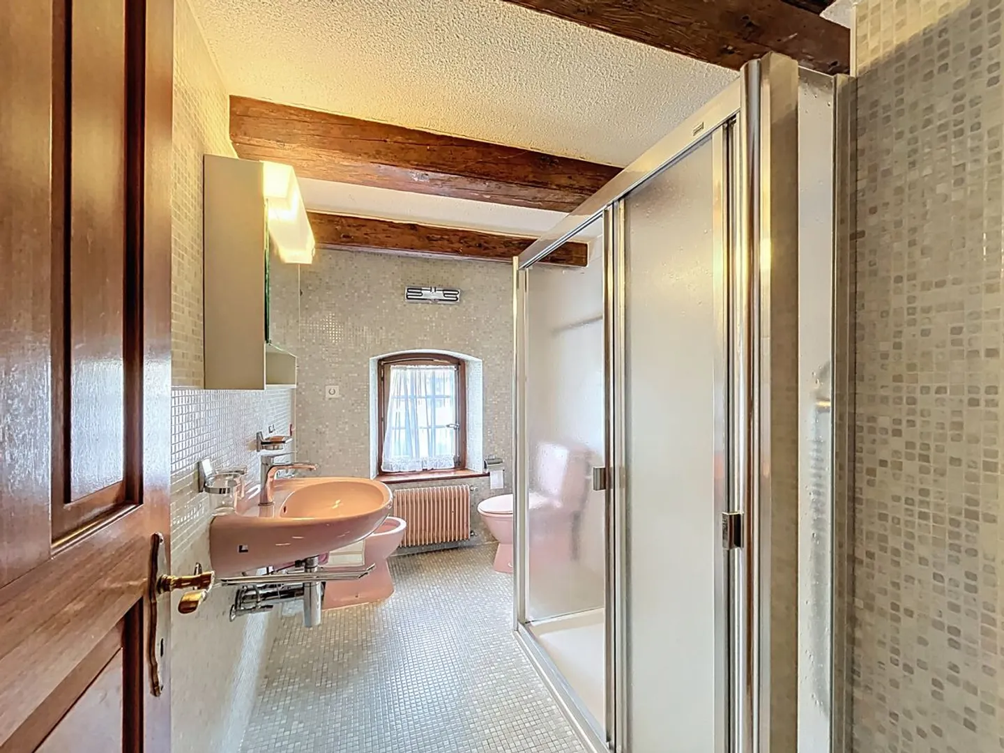 Dorfhaus mit 2 oder 3 Wohnungen - Foto 10 von 13