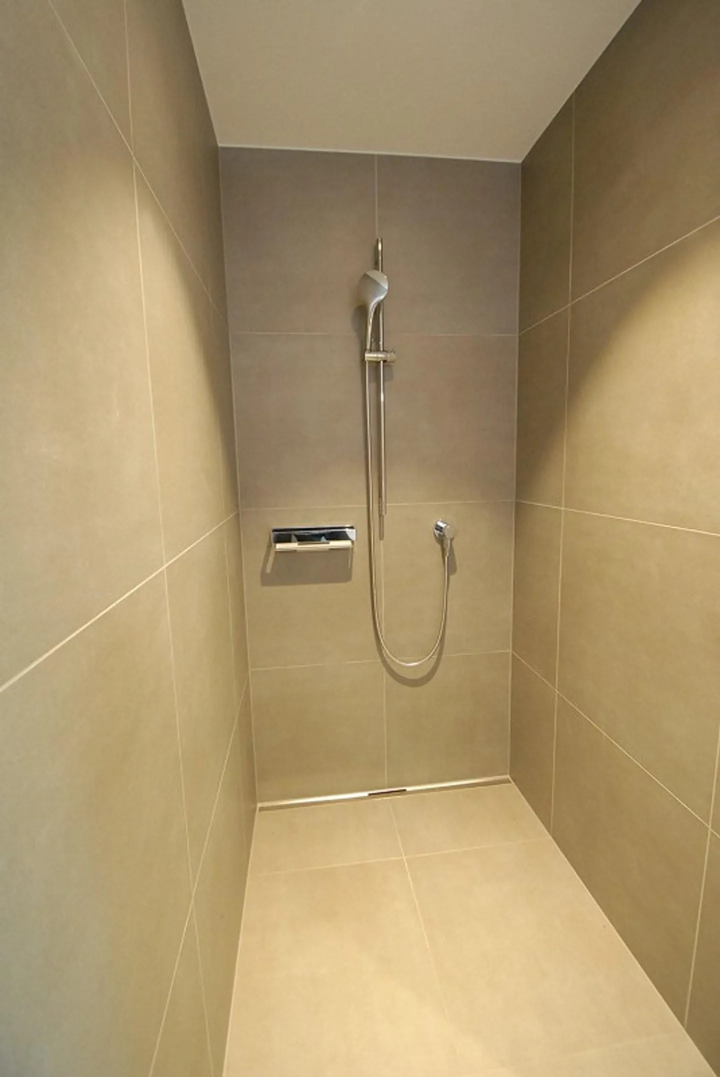 Exklusive 5,5-Zimmer-Wohnung in Basel - Foto 10 von 12