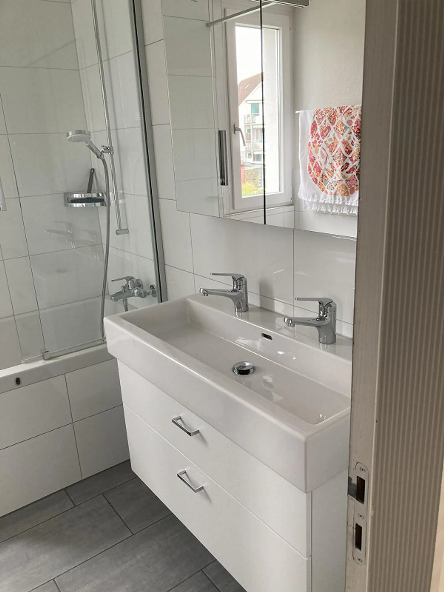 Maison individuelle moderne de 4,5 pièces en coin - Photo 5 sur 10