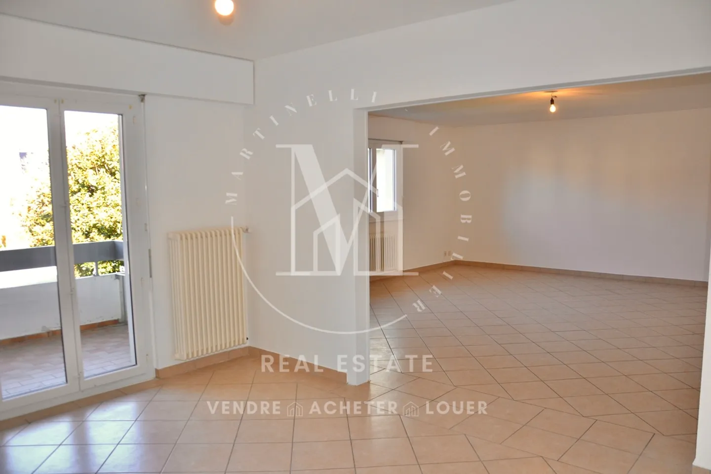 Duplex 7 rooms of 182 m² with views of Jura & Salève – Plan-les-Ouates - Photo 2 of 4