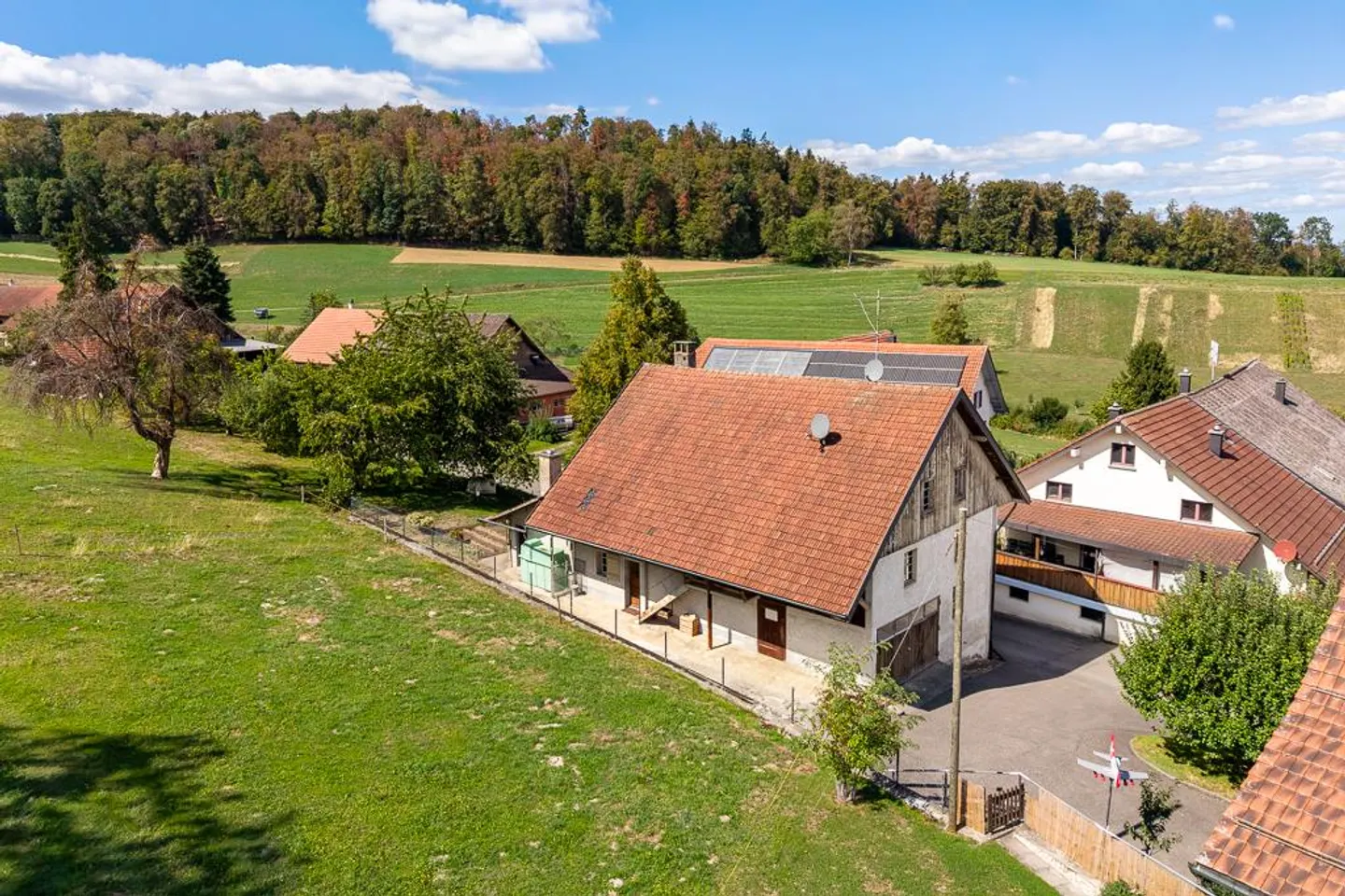 Für Naturliebhaber – charmantes Wohnhaus inmitten ländlicher Umgebung - Foto 2 di 8