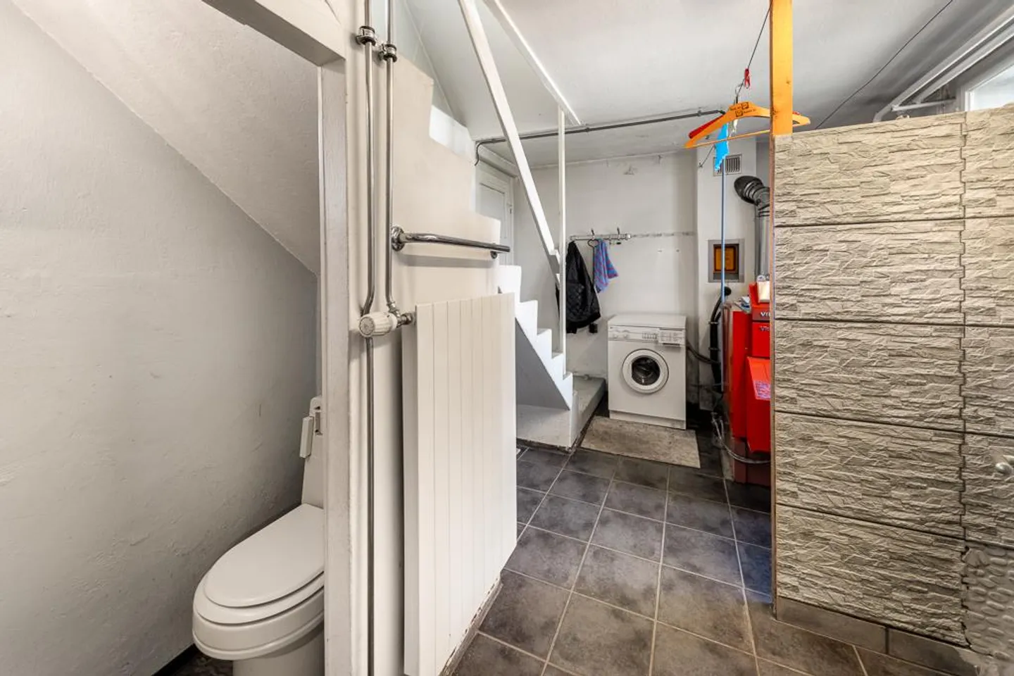 Für Naturliebhaber – charmantes Wohnhaus inmitten ländlicher Umgebung - Foto 6 di 8