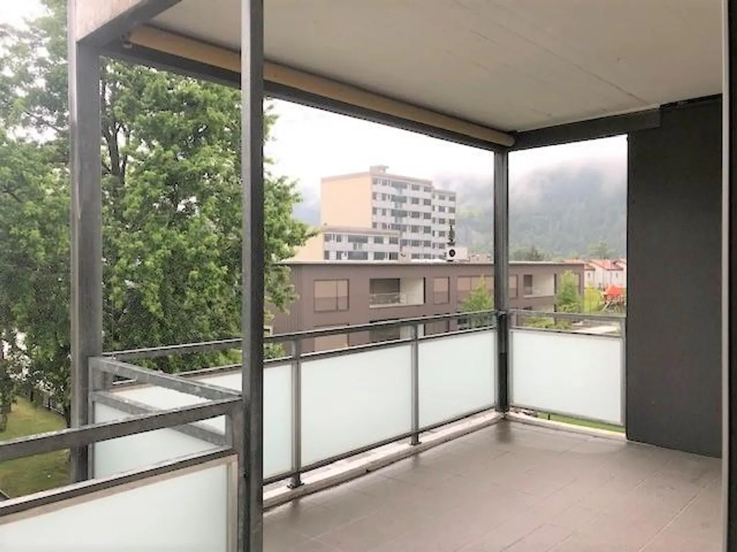 3.5 Zimmer Wohnung - Foto 8 von 8