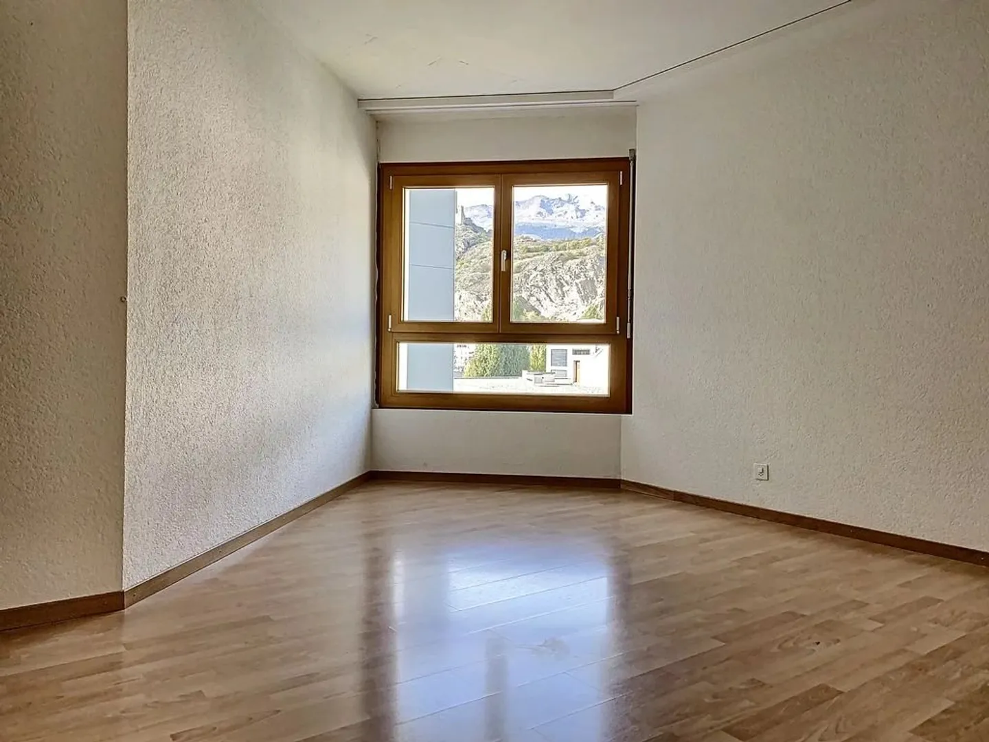 Charmant Appartement Dernier Étage - Photo 8 sur 13