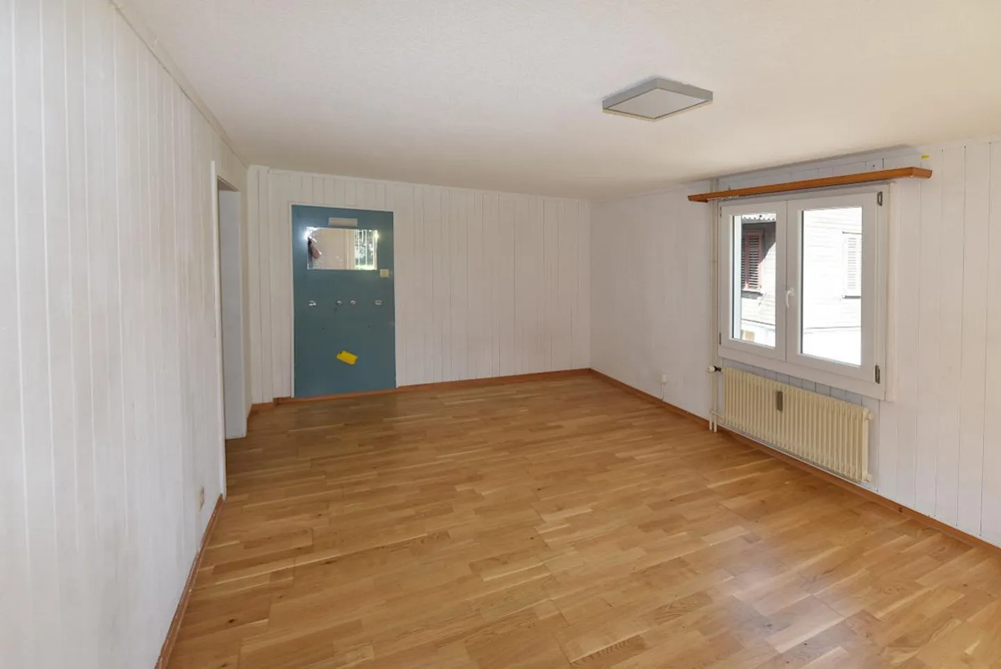 Geräumige Wohnung mit Balkon - Foto 4 von 6