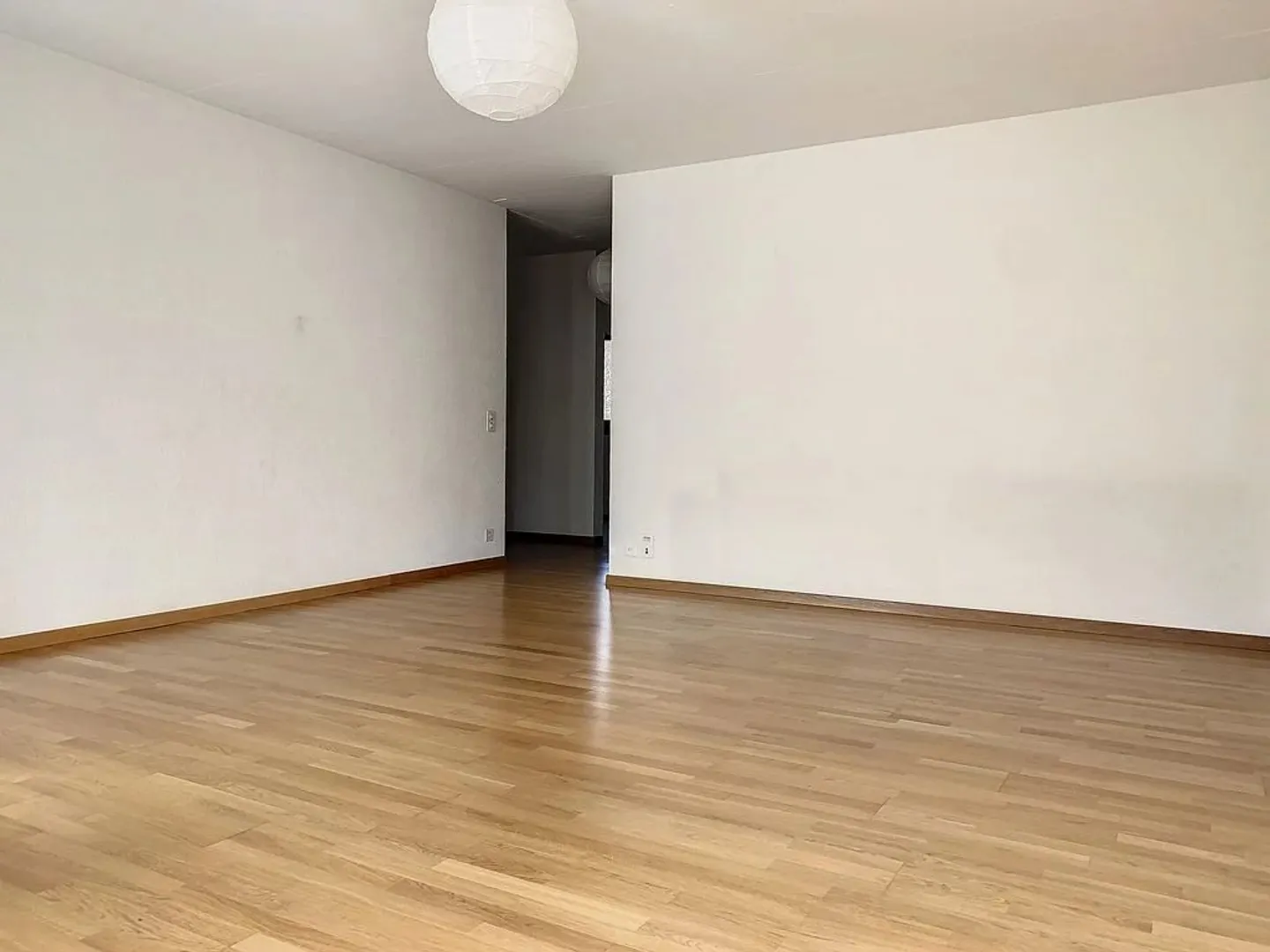 Charmant Appartement Dernier Étage - Photo 4 sur 13