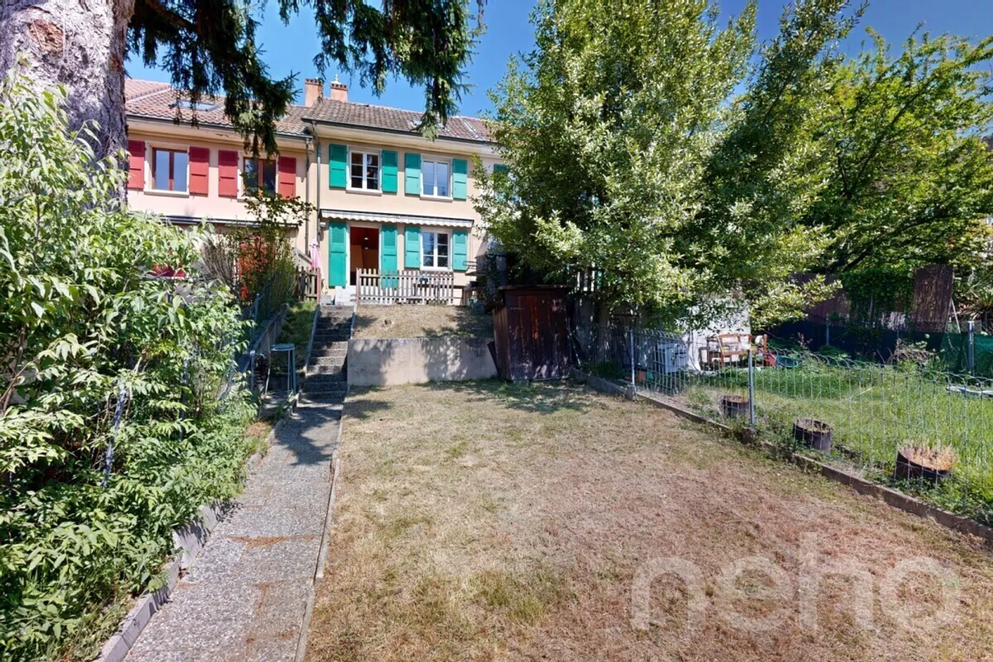 Reihenhaus mit großem Potenzial im Herzen von Lausanne - Foto 1 von 12