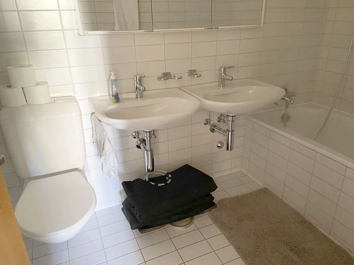 Stilvolle Dachwohnung mit Balkon und grosser Galerie! - Foto 7 von 9