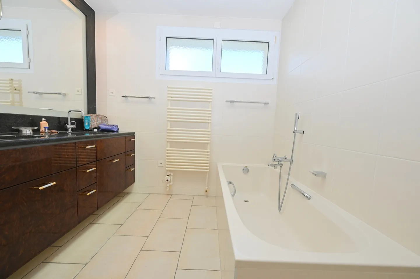 Elegante Villa mit Wunderschwimmingpool zur Miete in Breganzona - Foto 16 von 22