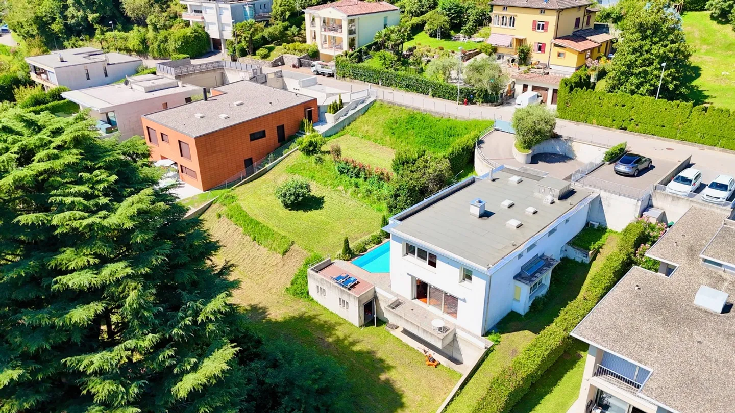 Elegante Villa mit Wunderschwimmingpool zur Miete in Breganzona - Foto 22 von 22