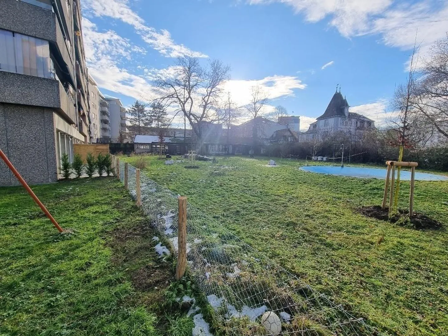 Appartamento ristrutturato con area giardino - Foto 7 di 8