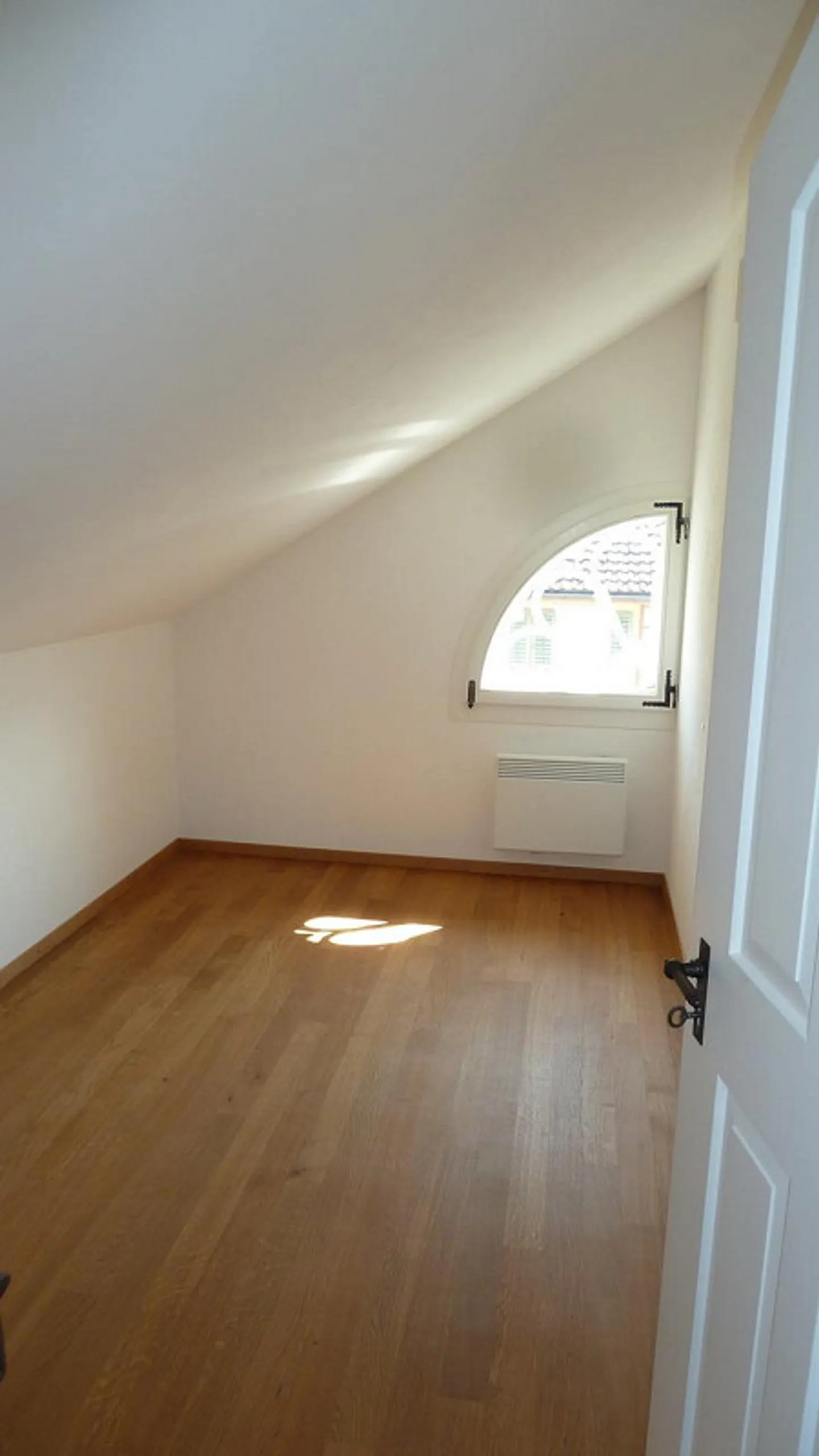 5.5-room apartment on two floors in the middle of Kerns. - Photo 10 of 10
