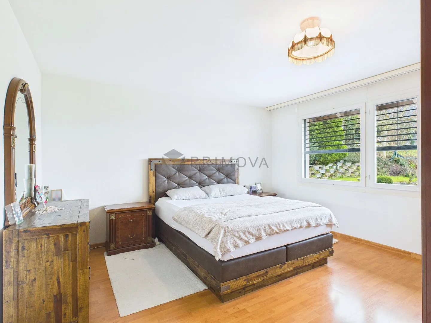 Sunny Family Dream: 5.5 Rooms with Unobstructed View of Pilatus - Photo 4 of 11
