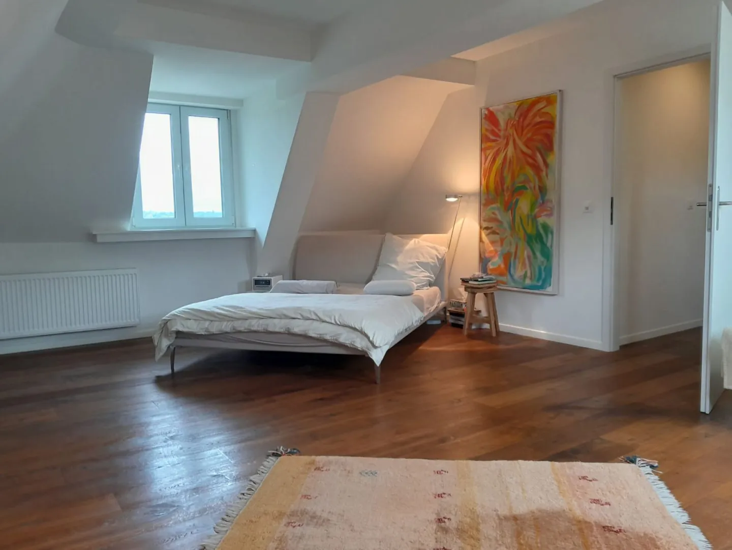Casa multigenerazionale elegante con vista lago non ostacolata, 3 bagni e garage - Foto 21 di 39