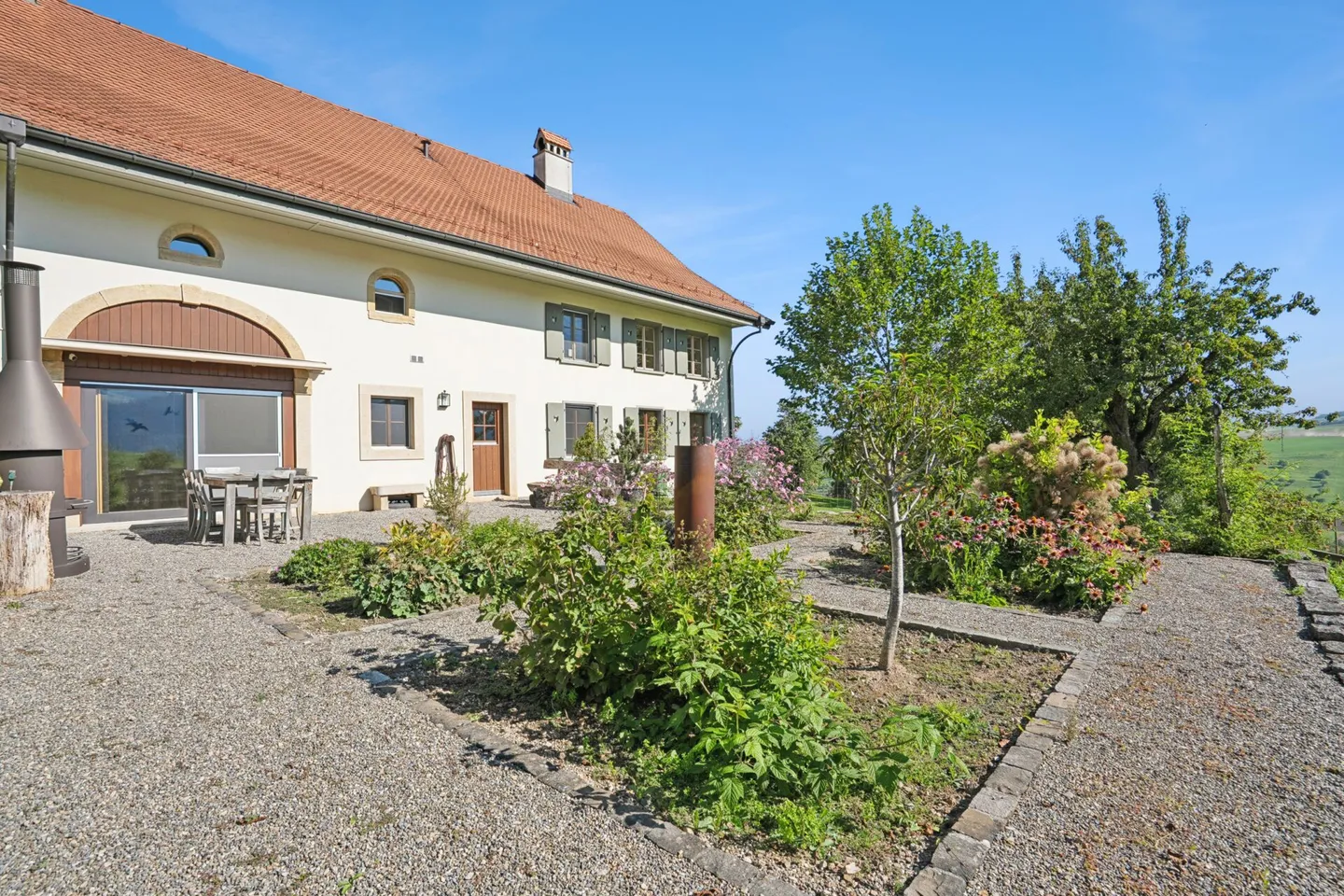 YOUR EXCLUSIVE HOME IN ABSOLUTE SECLUSION - Photo 6 of 8