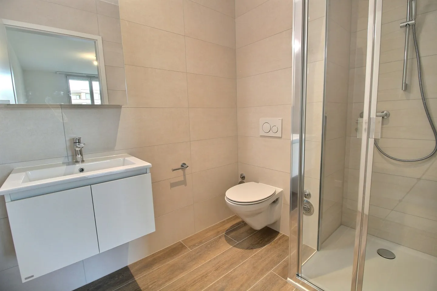 New 4.5-room apartment for rent - Photo 5 of 10