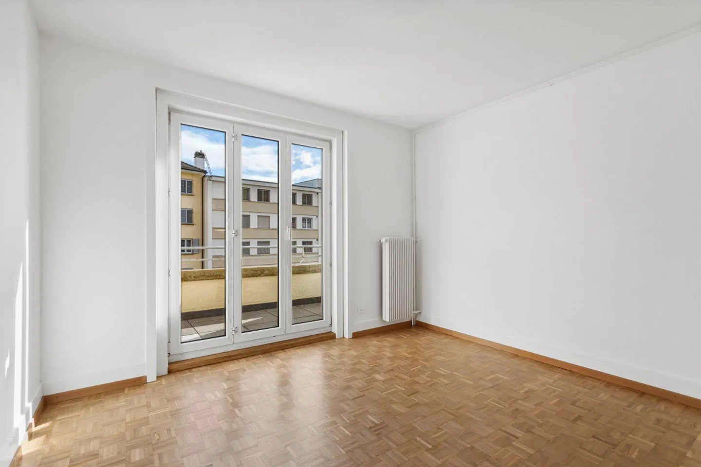 Appartement avec Caution gratuite ! - Foto 3 von 6