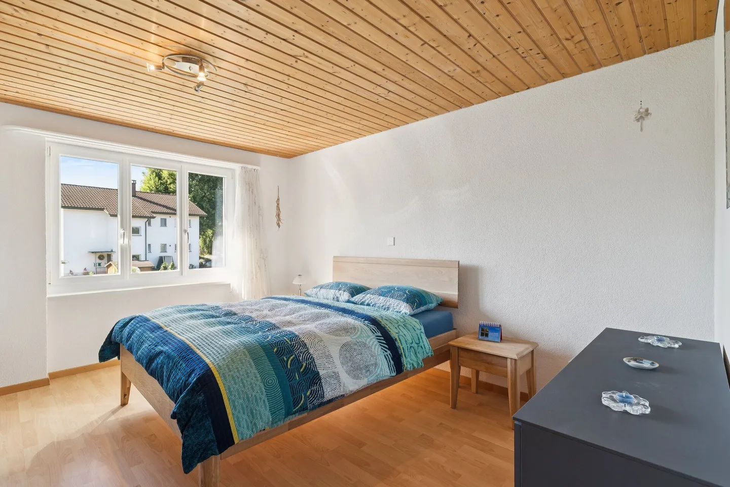 4.5-room apartment with large garden - Photo 11 of 17