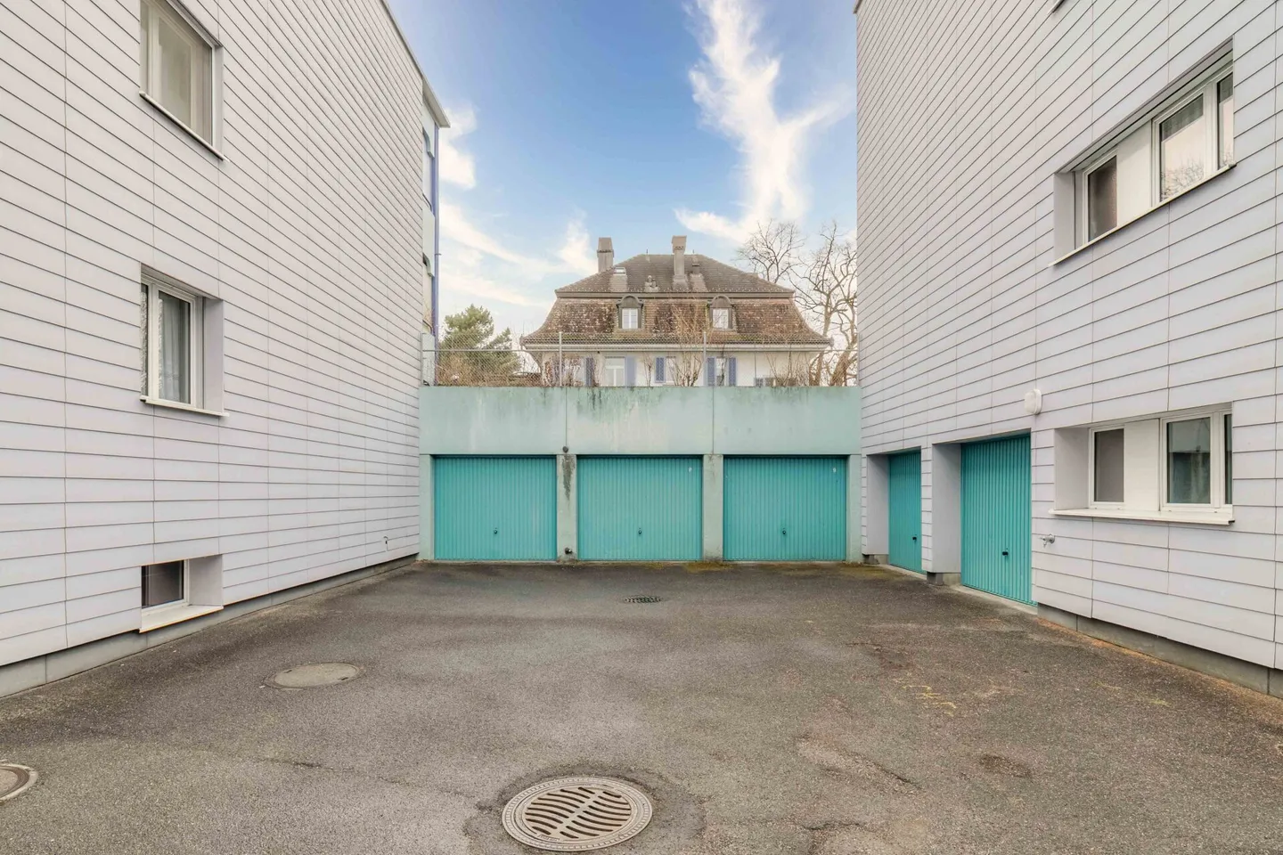 Attractive Investment Property: 2 Multi-Family Houses with 15 Apartments - Photo 8 of 20