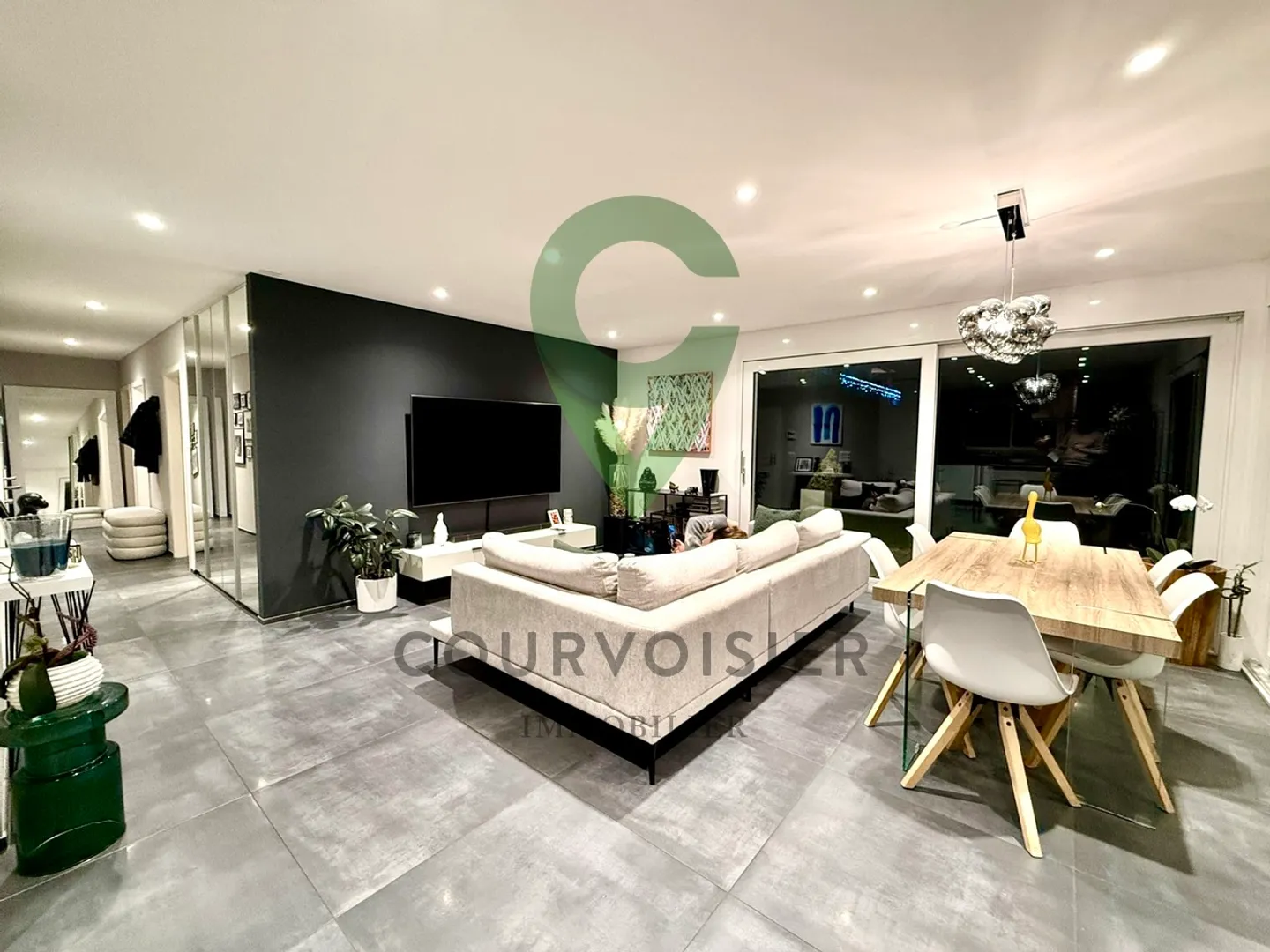 Magnificent ground-floor apartment with large garden in St-Prex - Photo 4 of 11