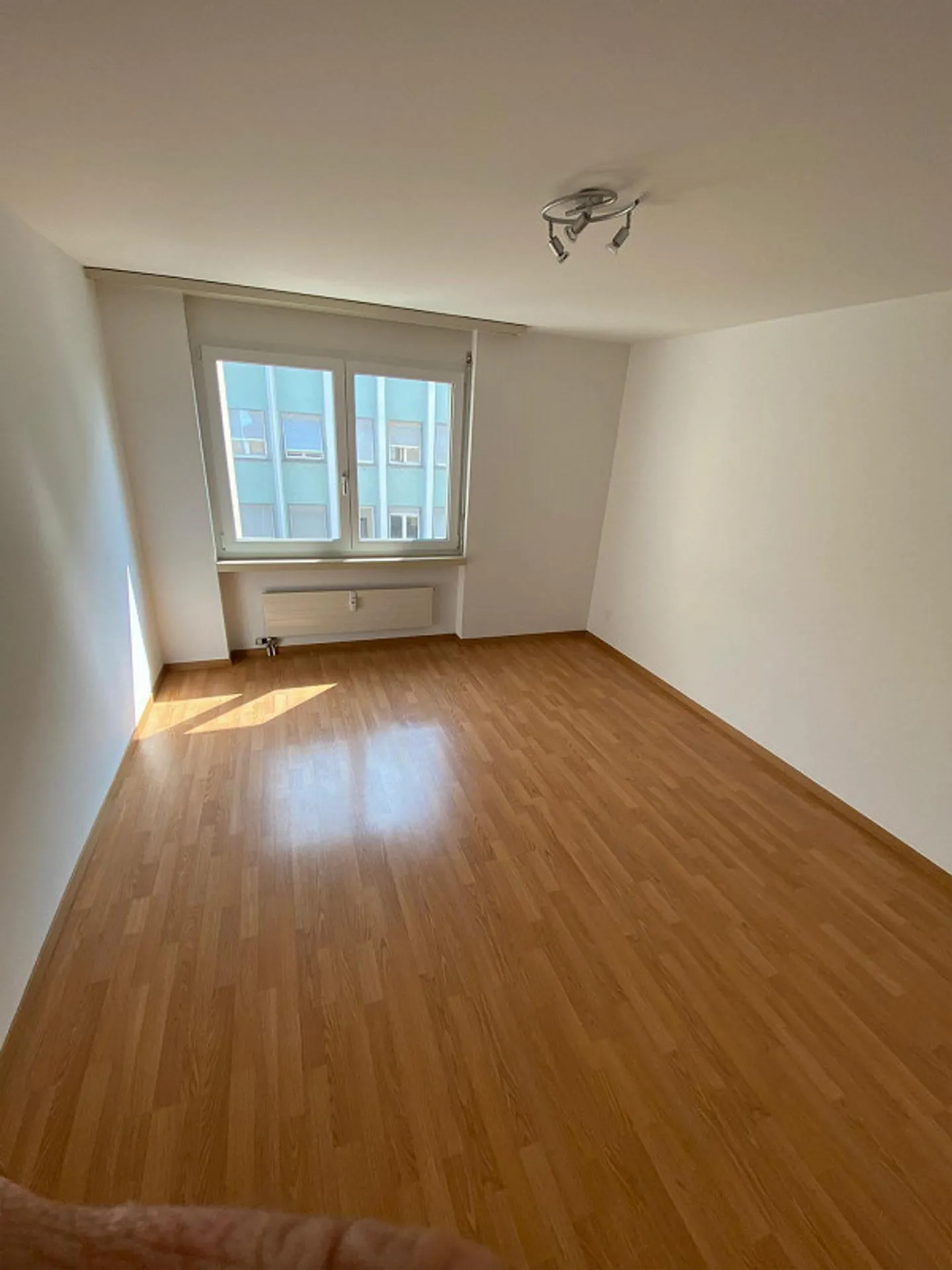 Magnifique appartement de 3,5 pièces à Rorschach avec grande terrasse - Photo 9 sur 13