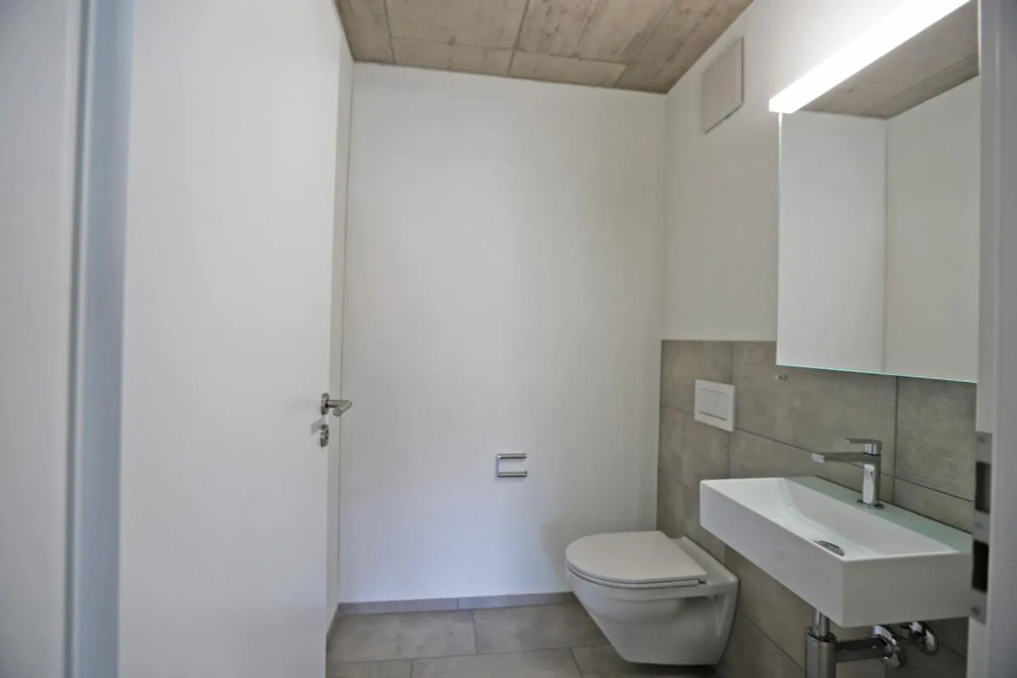 Modern 3.5-room apartment with garden share in Kümmertshausen - attractive investment property - Photo 4 of 8