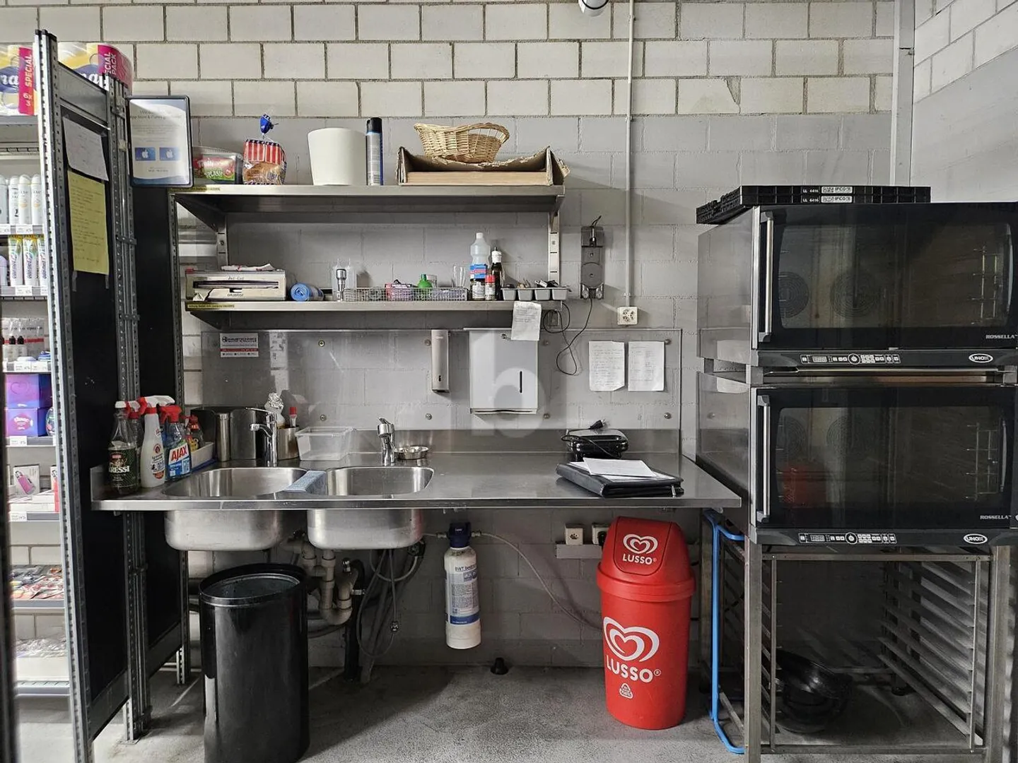 EMPLACEMENT ATTRACTIF ET RENTABLE À LA GARE - Photo 5 sur 6