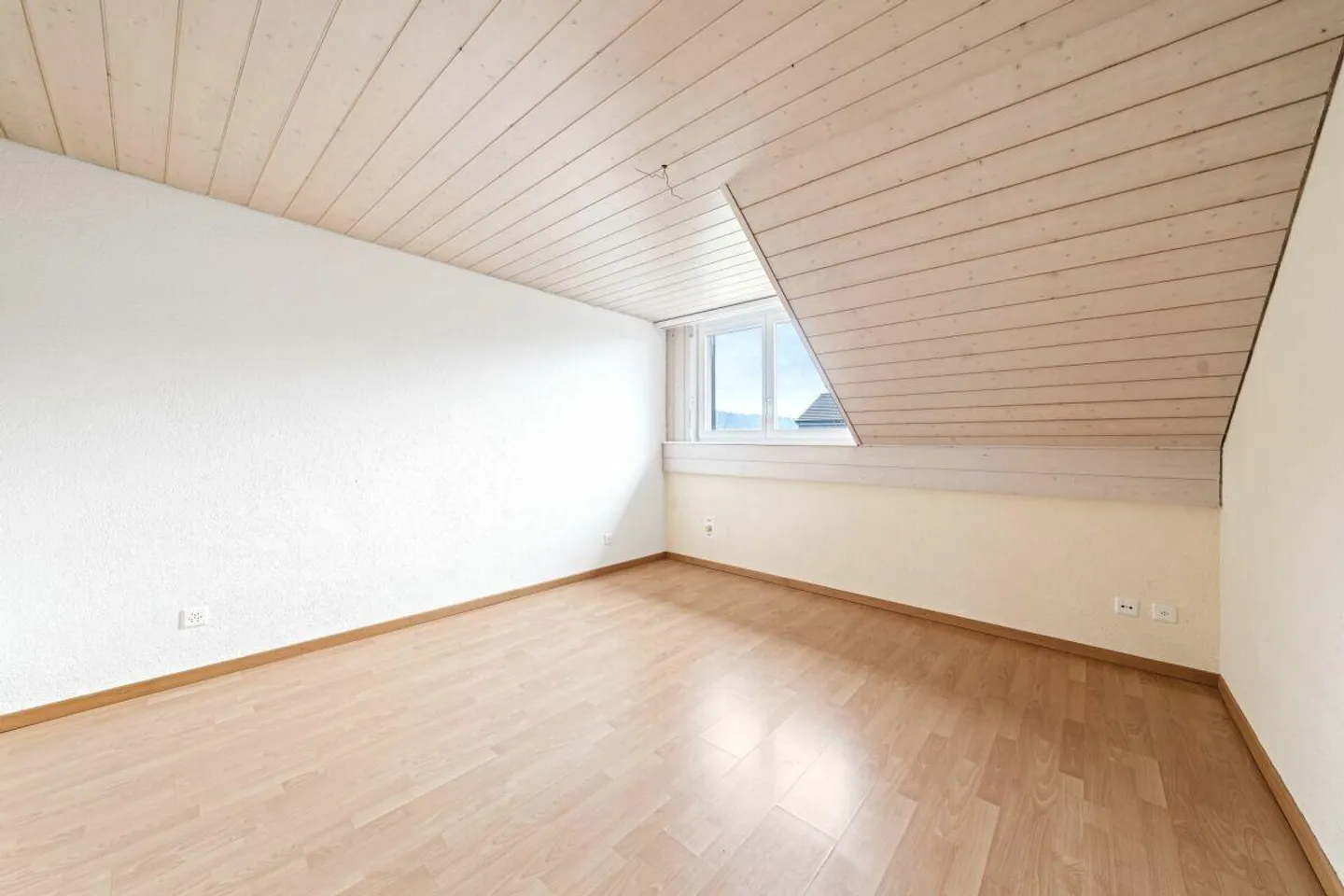 Casa bifamiliare per famiglie di 5,5 locali - Foto 8 di 13