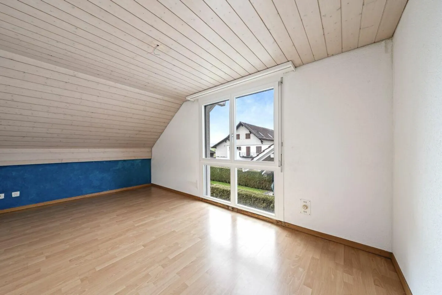 Casa bifamiliare per famiglie di 5,5 locali - Foto 9 di 13