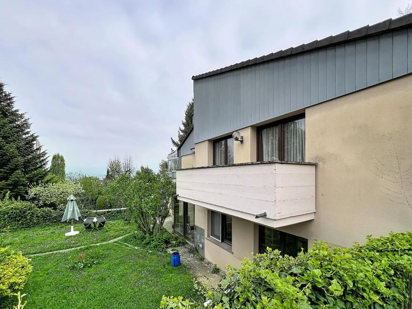 Wohngebäude 11,5 Zimmer - Foto 8 von 13