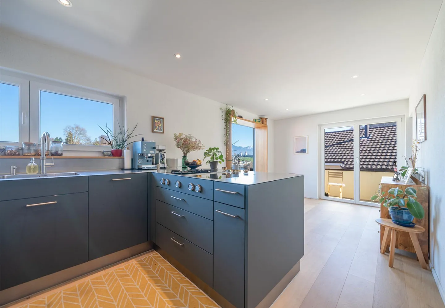 A House with Personality, Garden and Panorama - Photo 2 of 8