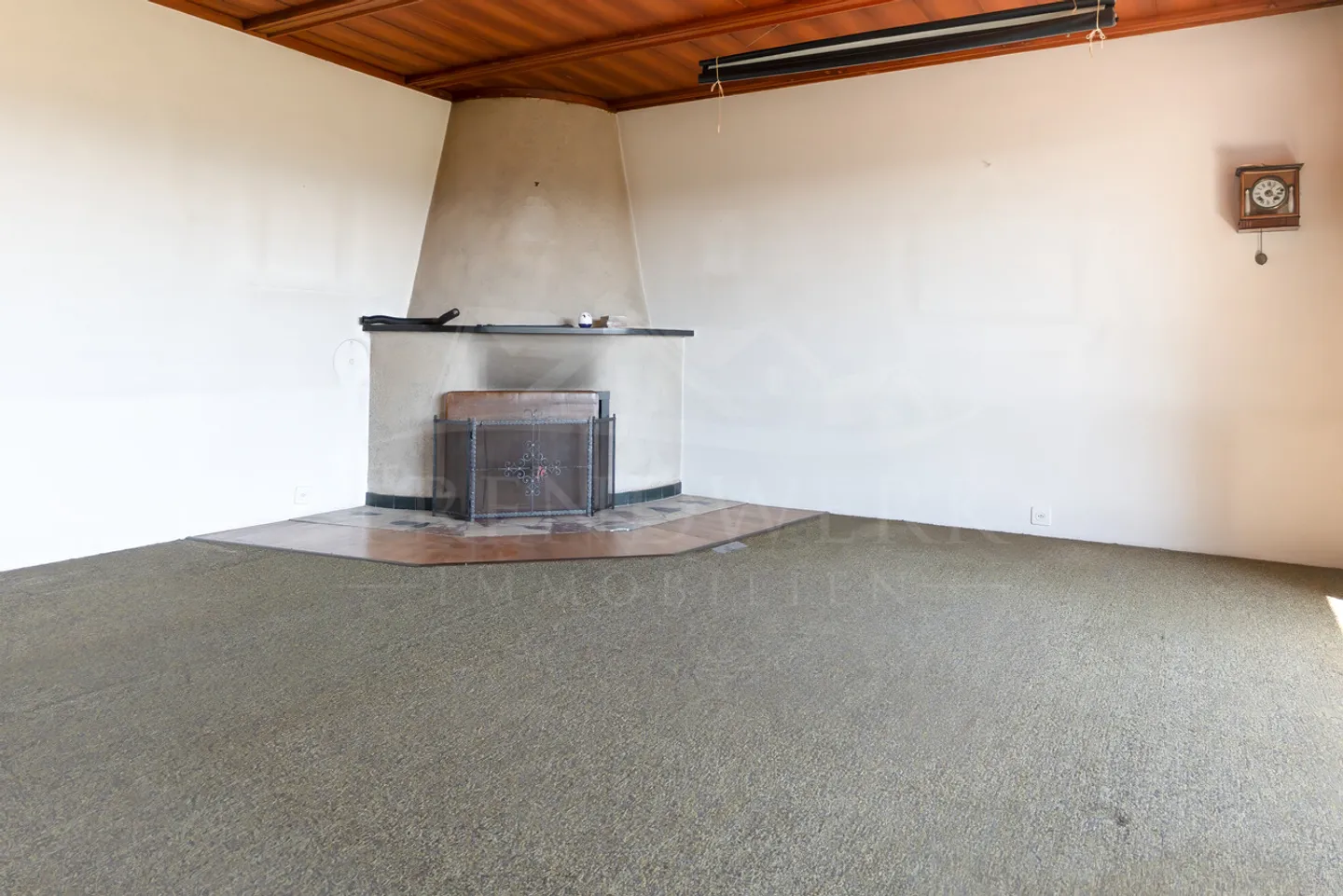 6.5-Room Single-Family House with Unobstructed View in Rüfenacht - Photo 5 of 15