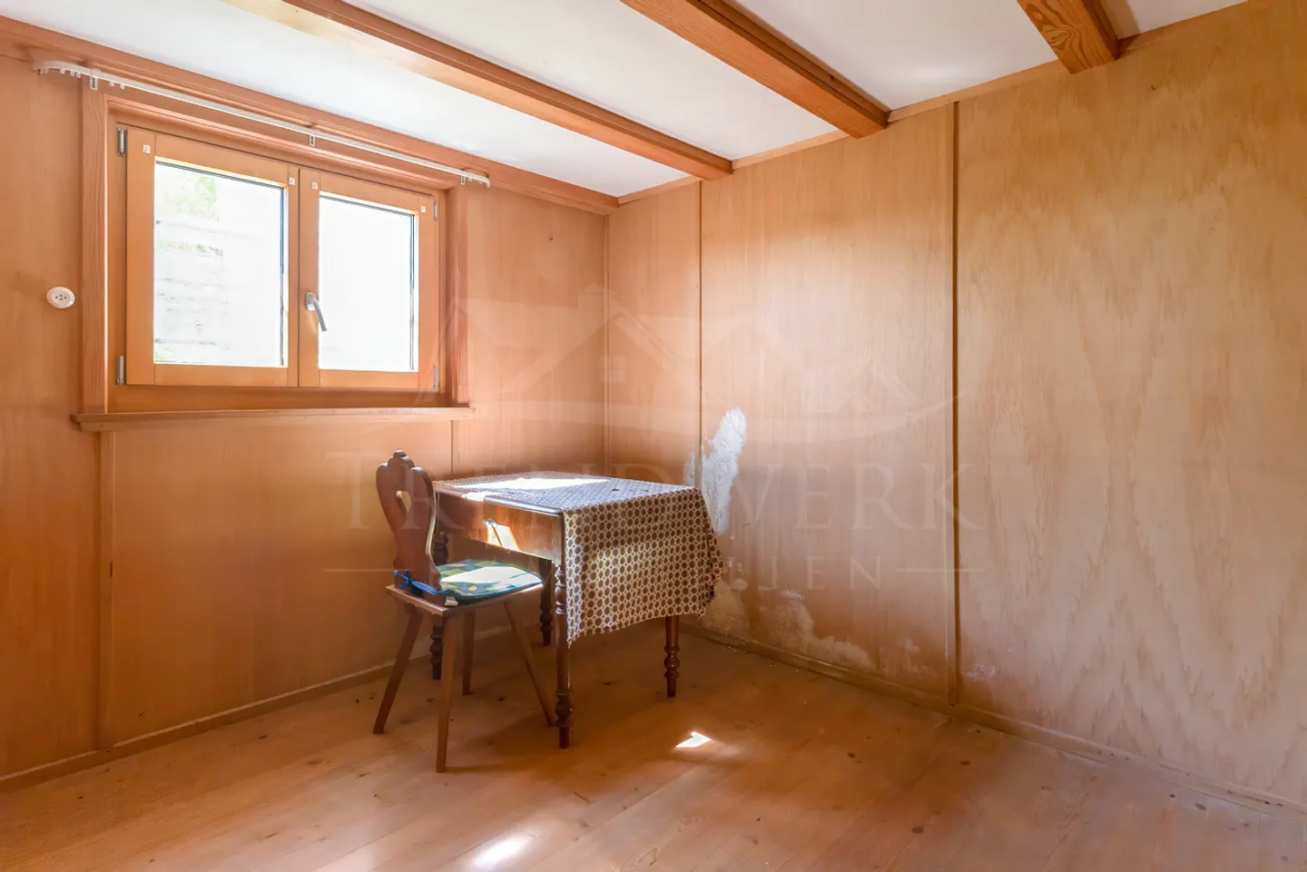 6.5-Room Single-Family House with Unobstructed View in Rüfenacht - Photo 9 of 15
