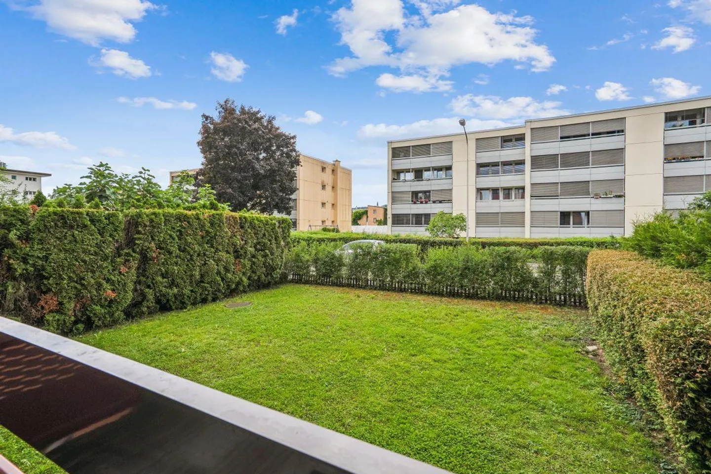 GARDEN - HOME - CENTRAL - Photo 2 of 13