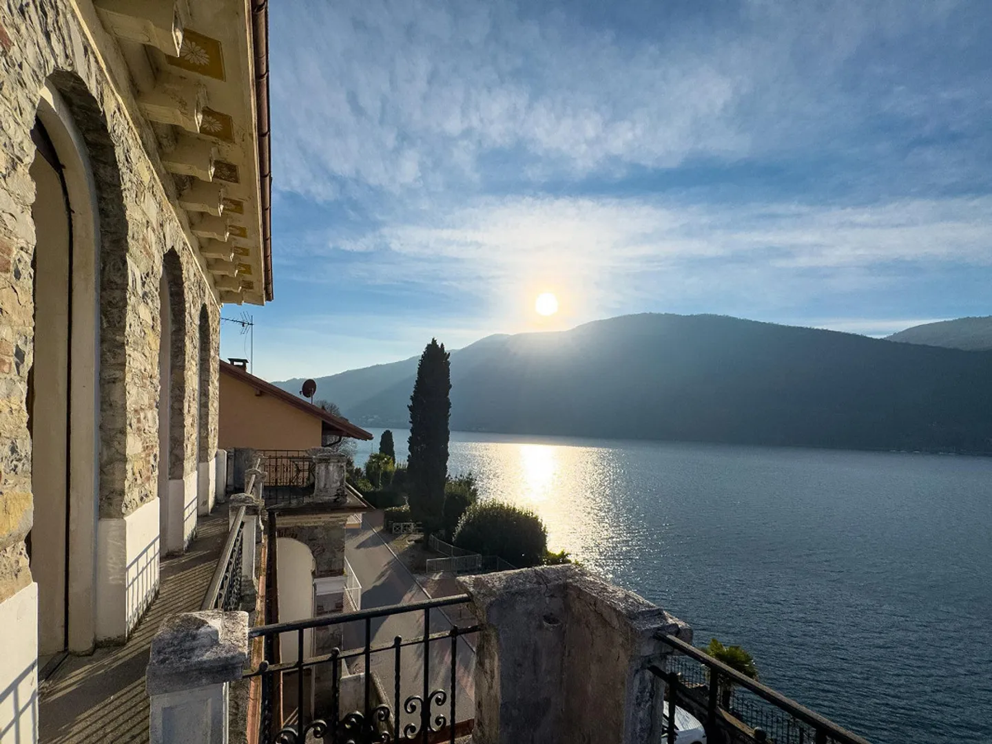 Charmante villa d'époque face au lac à Morcote - Photo 9 sur 12