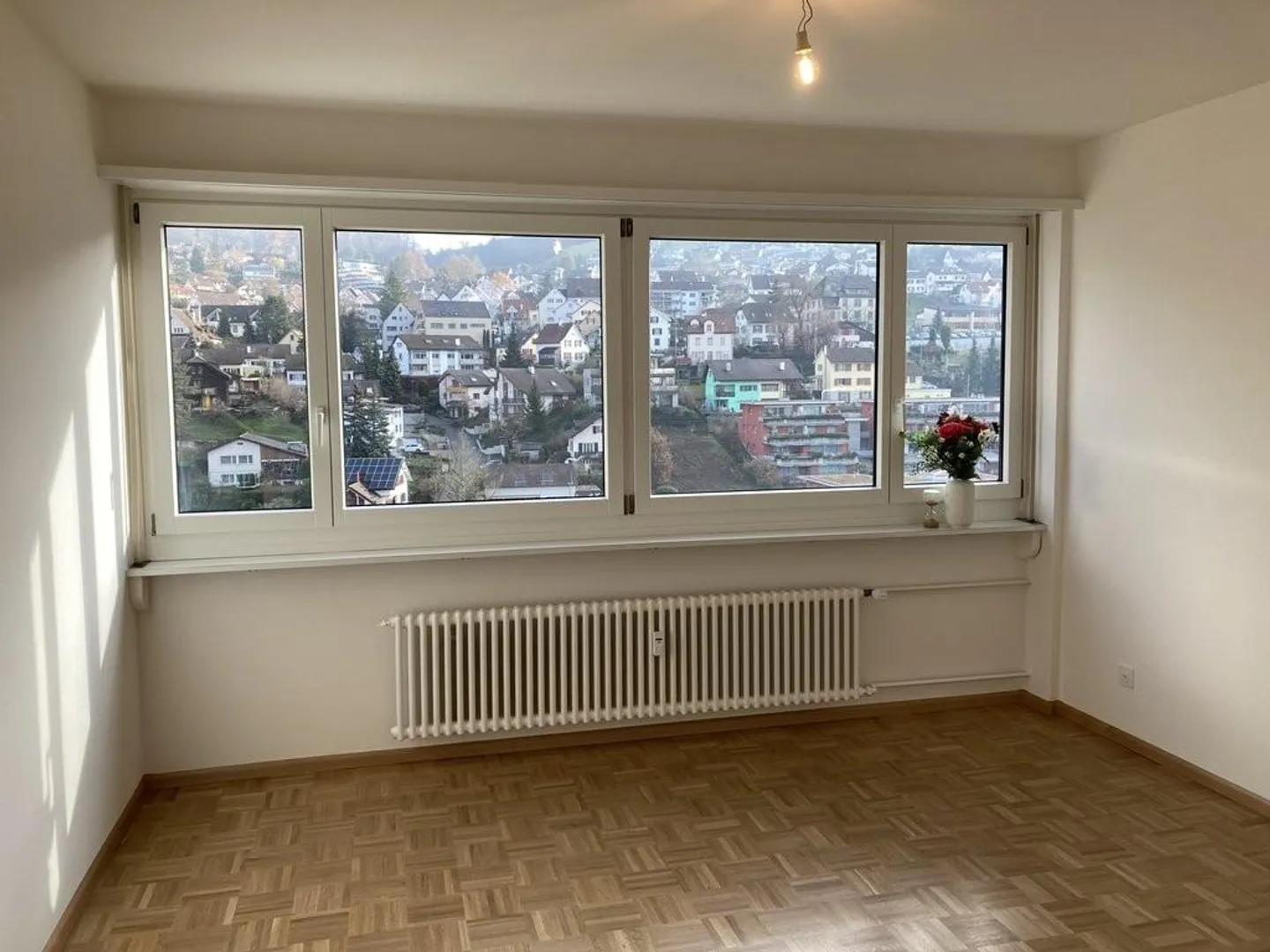 Appartamento ristrutturato con vista - Foto 7 di 9