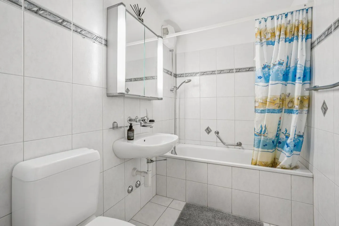 GARDEN - HOME - CENTRAL - Photo 11 of 13