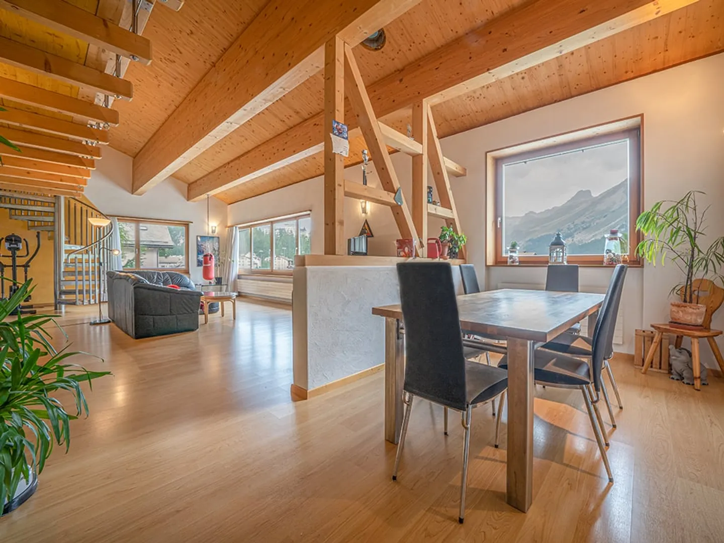 Affascinante residenza principale a Sils Maria - Foto 1 di 11