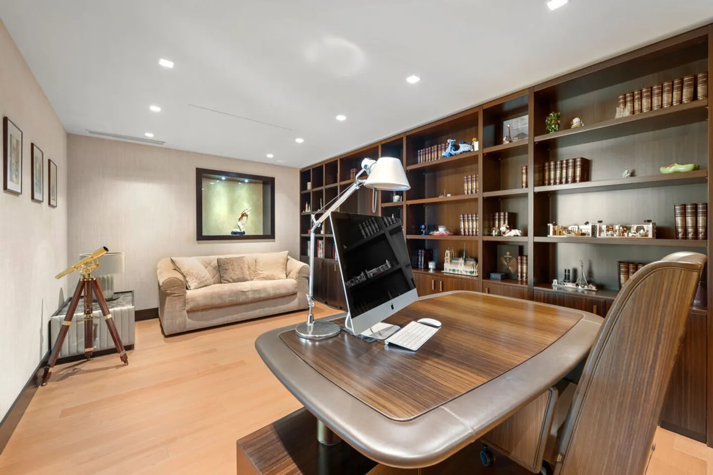 Luxury Apartment in Collina d'Oro - Photo 8 of 13