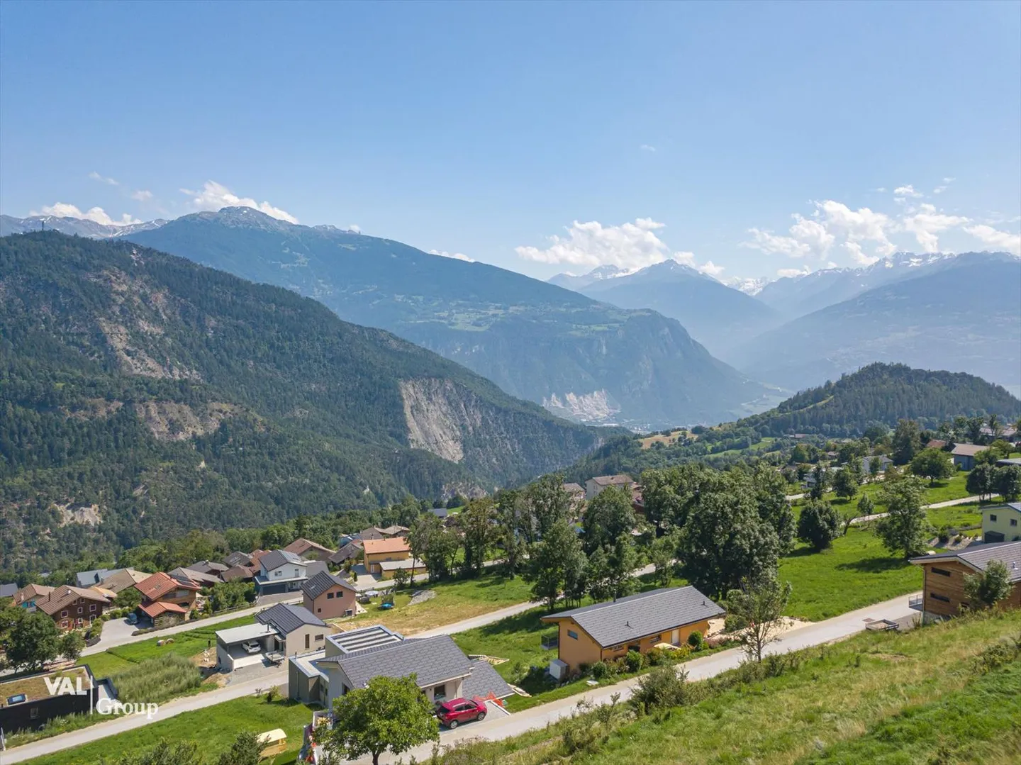 Luce, ambiente tranquillo e vista mozzafiato per questo progetto a basso consumo - Foto 5 di 8