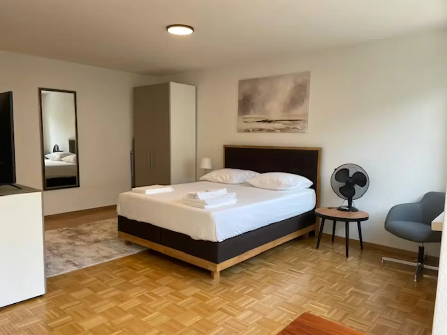 Charmantes Chalet in Zürich - Foto 9 von 10