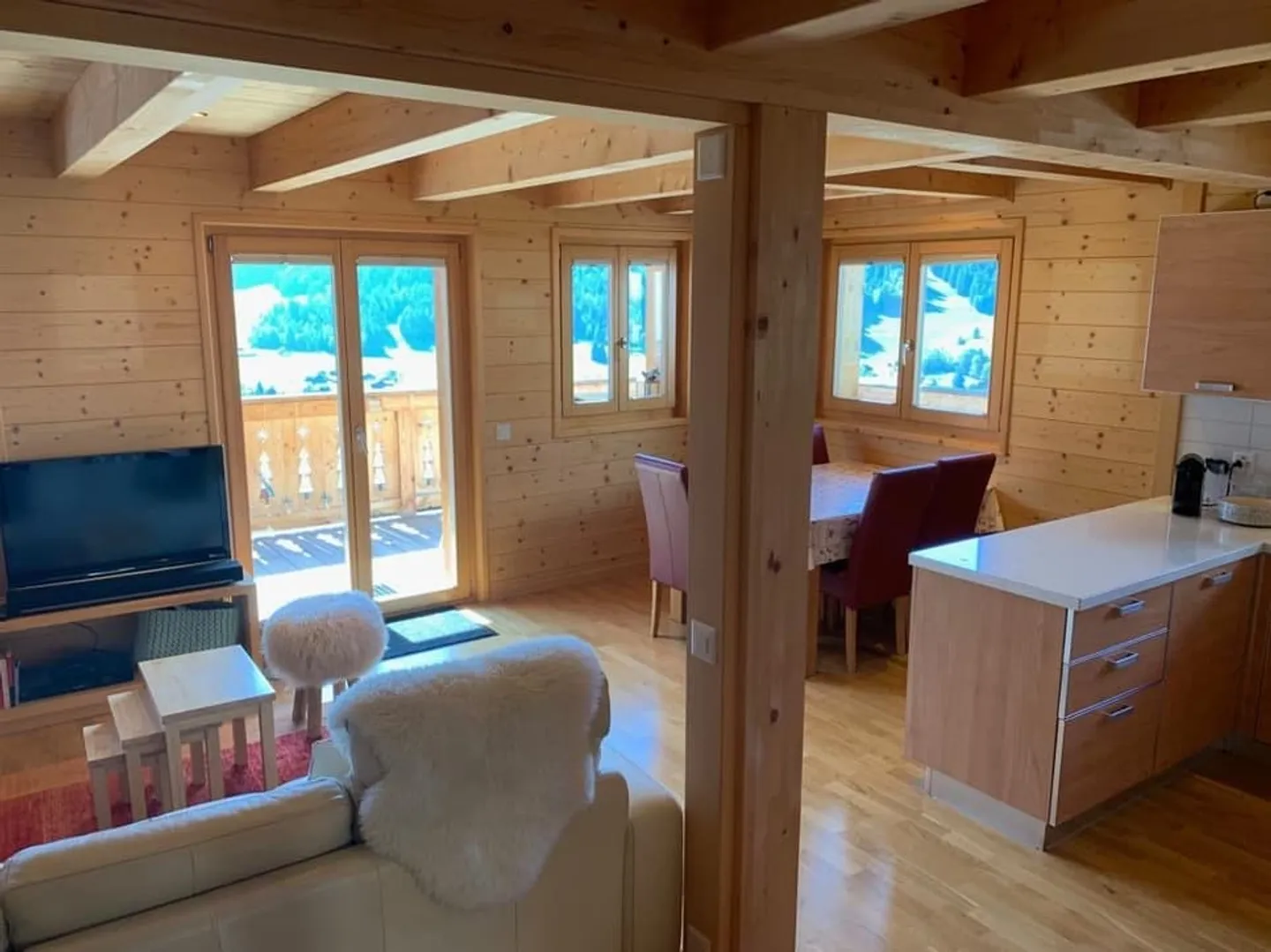 Weekly rental - SASSET 5, LA CHRYSALINE LOT 2 - Photo 5 of 11