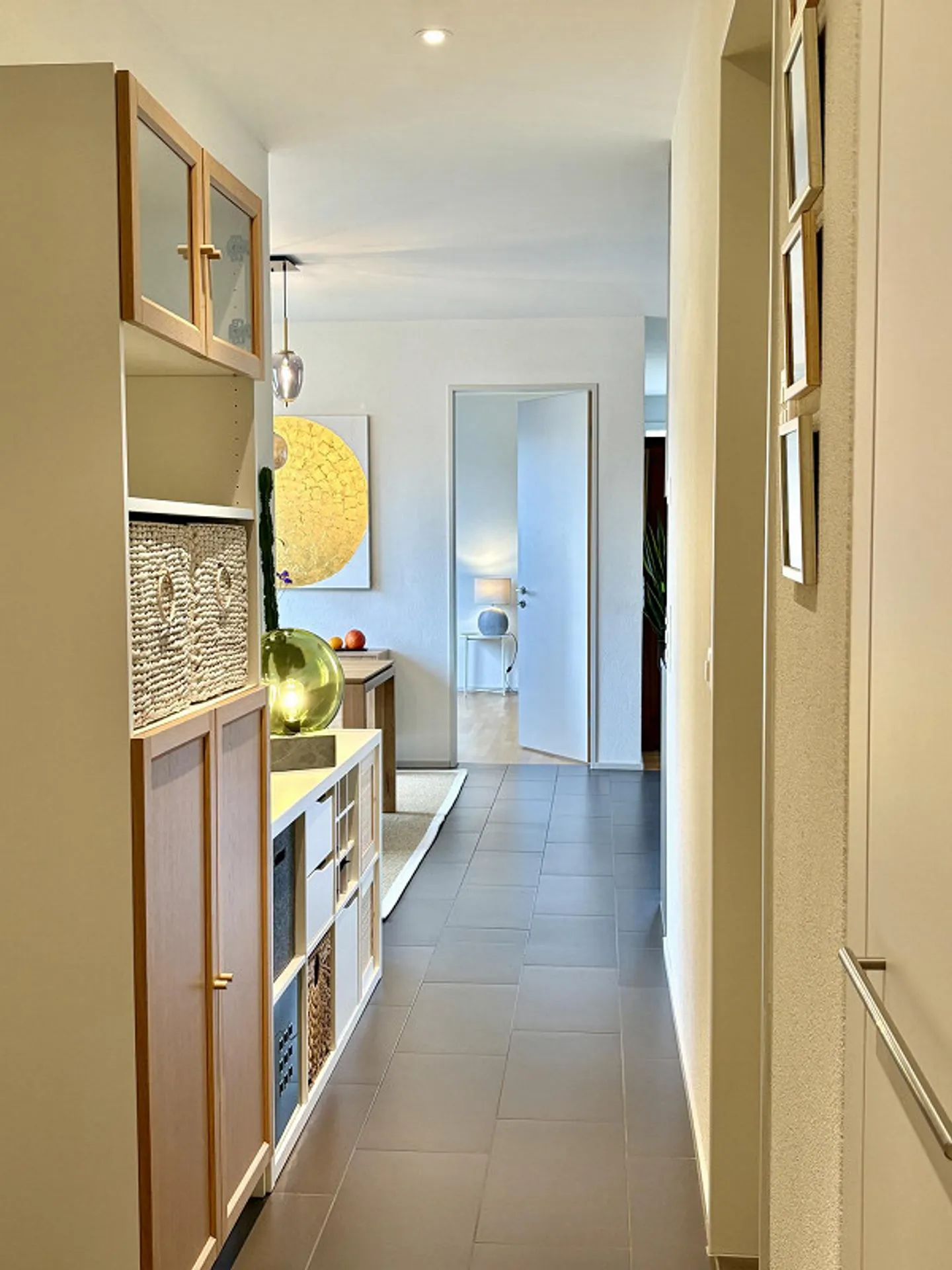 Chambre meublée avec salle de bain privée et baignoire | Vue sur le lac | Seefeld - Photo 13 sur 14