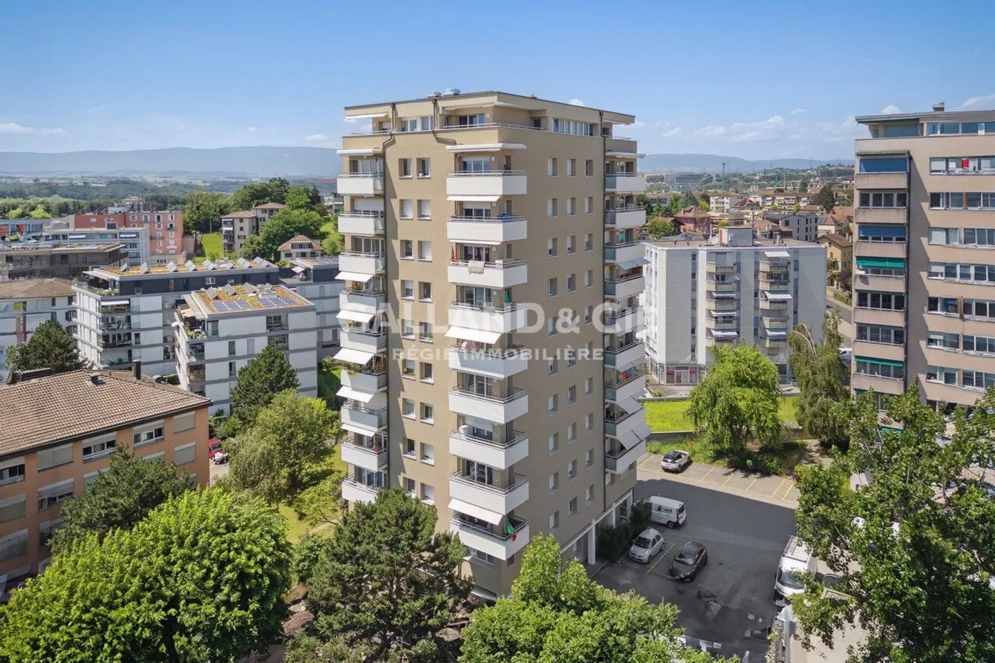 Immeuble résidentiel à Renens - Photo 1 sur 1