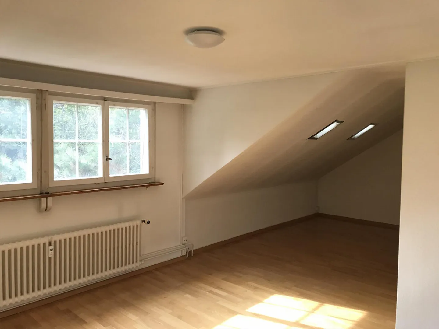 Penthouse 3,5 Z'avec terrasse, Bruderholz - Photo 3 sur 8