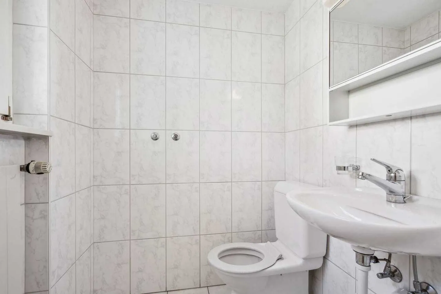 Incantevole casa a schiera di 3,5 stanze ad Aarau Rohr - Foto 6 di 13
