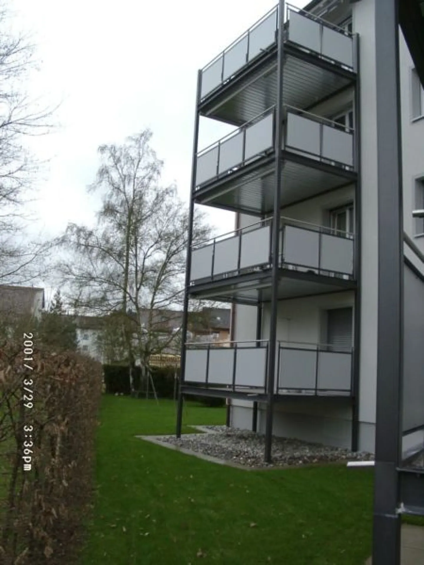 Quiet apartment near swimming pool - Photo 3 of 3